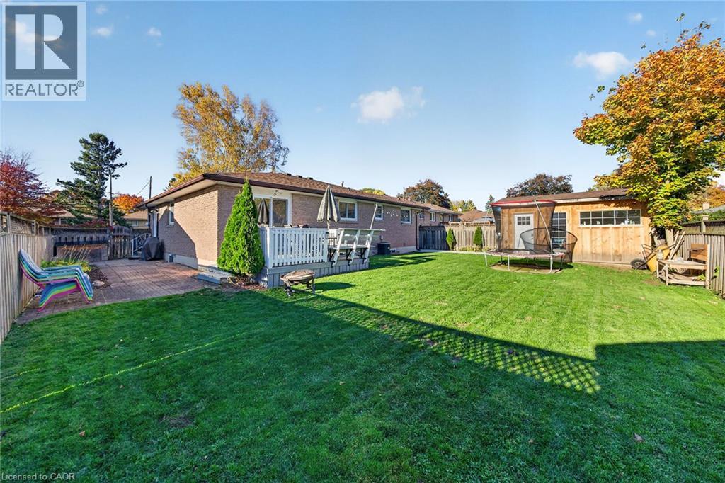225 Maccrae Drive Property Photo 2
