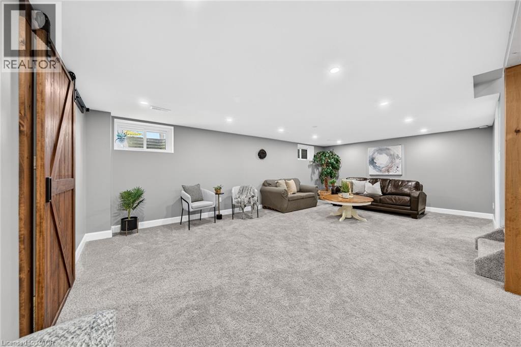 225 Maccrae Drive Property Photo 26