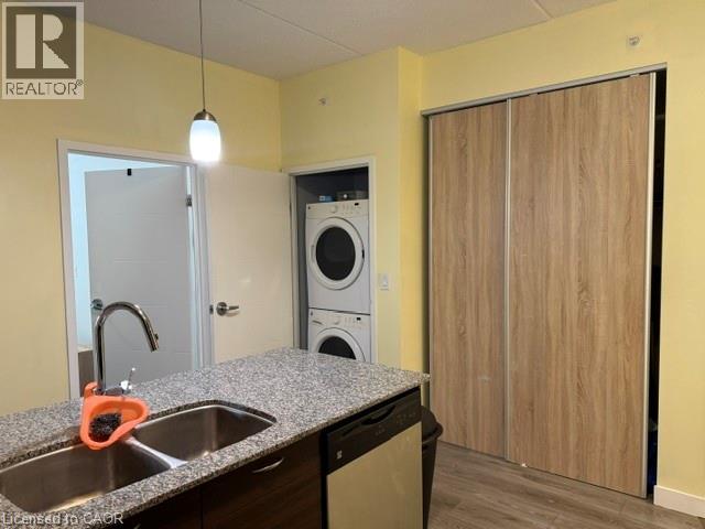 318 Spruce Street Unit# 1202 Property Photo 5