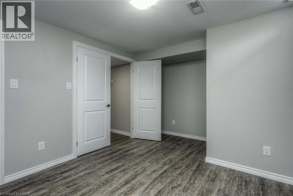 223 Highview Drive Unit# Lower Property Photo 21