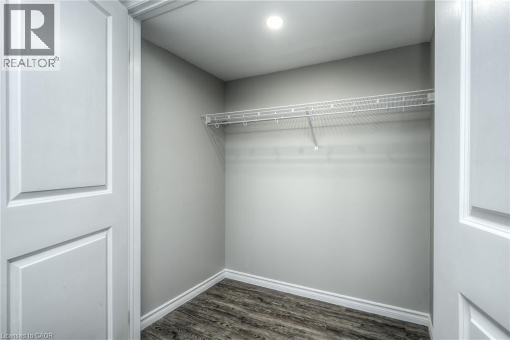 223 Highview Drive Unit# Lower Property Photo 22