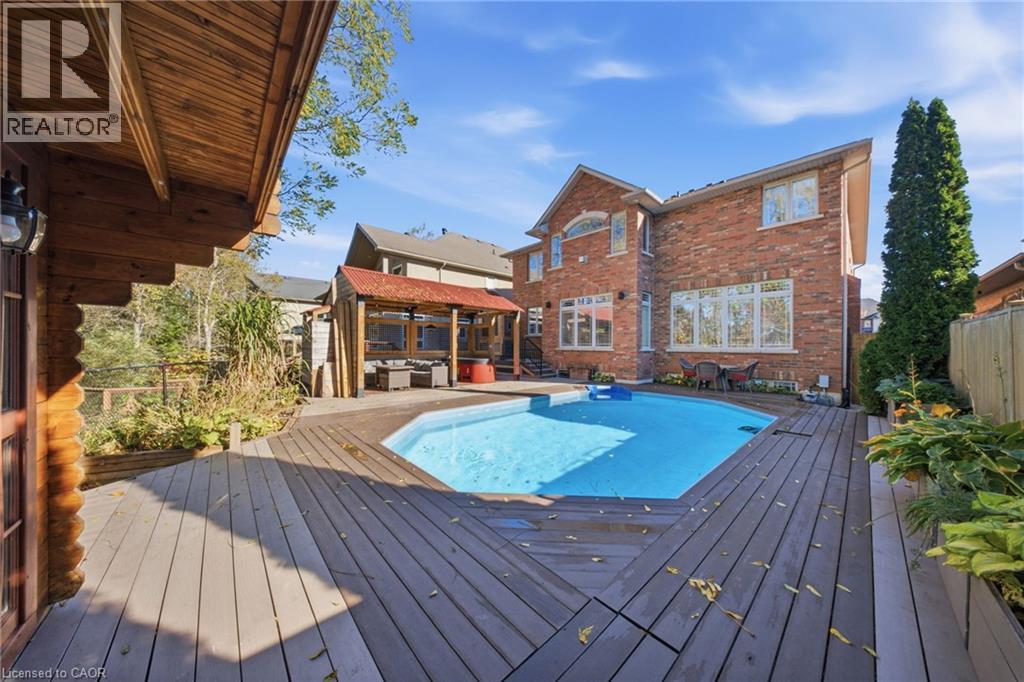 95 Tollgate Drive Property Photo 39