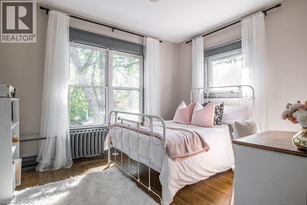 63 Chedoke Avenue Property Photo 30