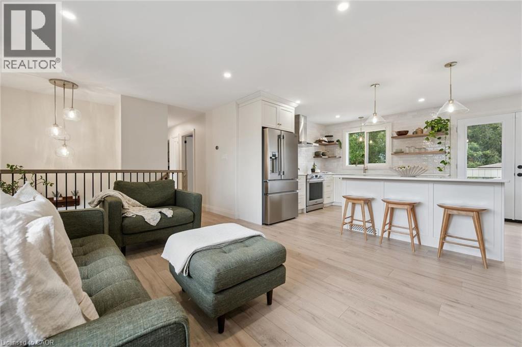 8 Christian Street Property Photo 12