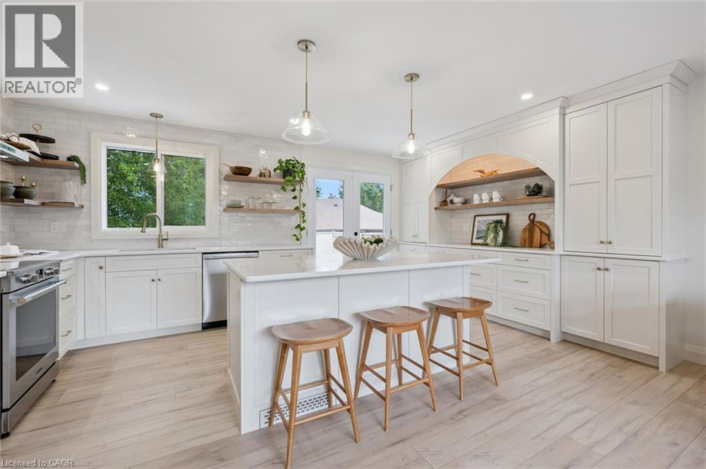 8 Christian Street Property Photo 13