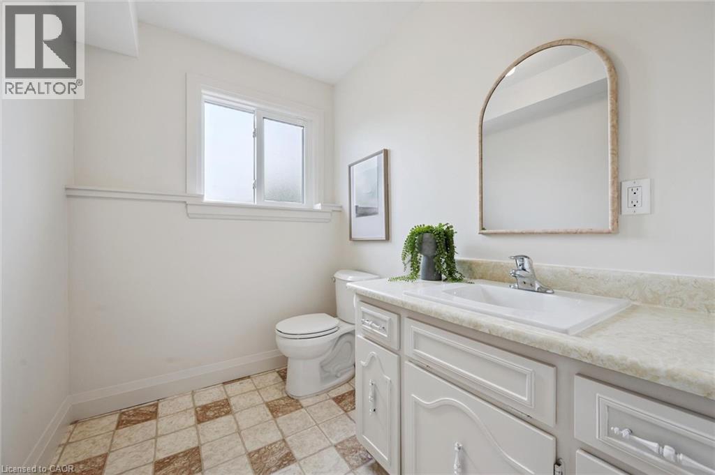 8 Christian Street Property Photo 27