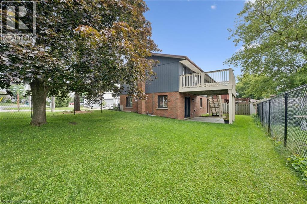 8 Christian Street Property Photo 33