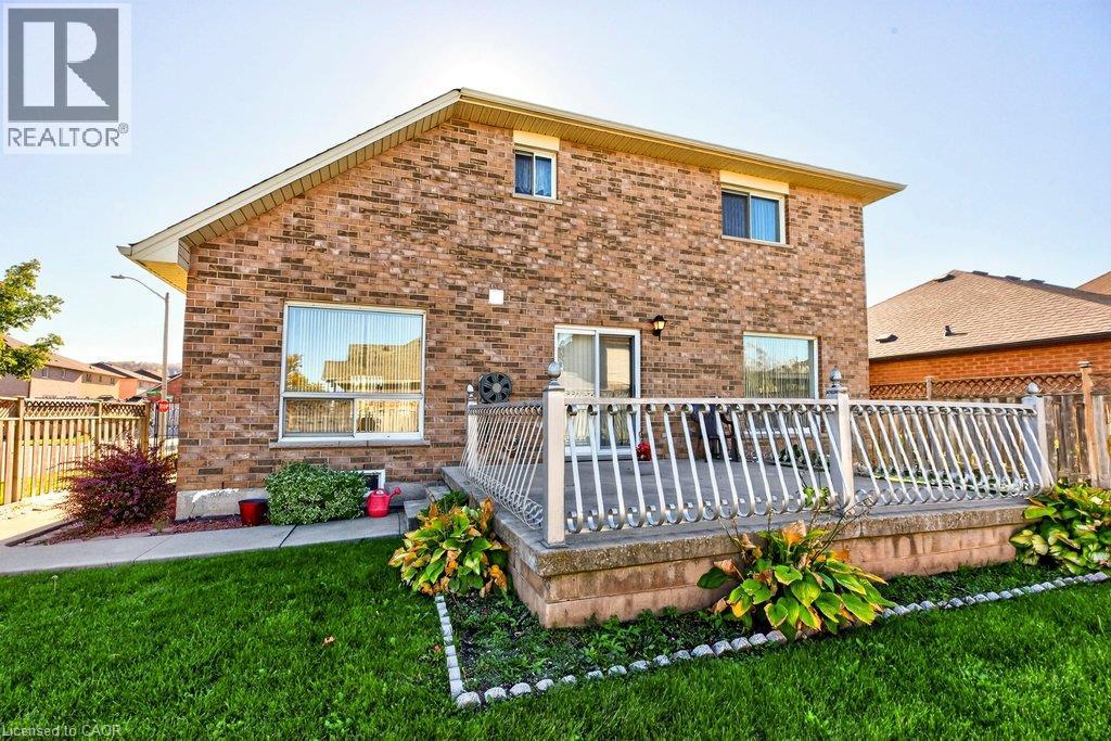 13 Chianti Crescent Property Photo 28