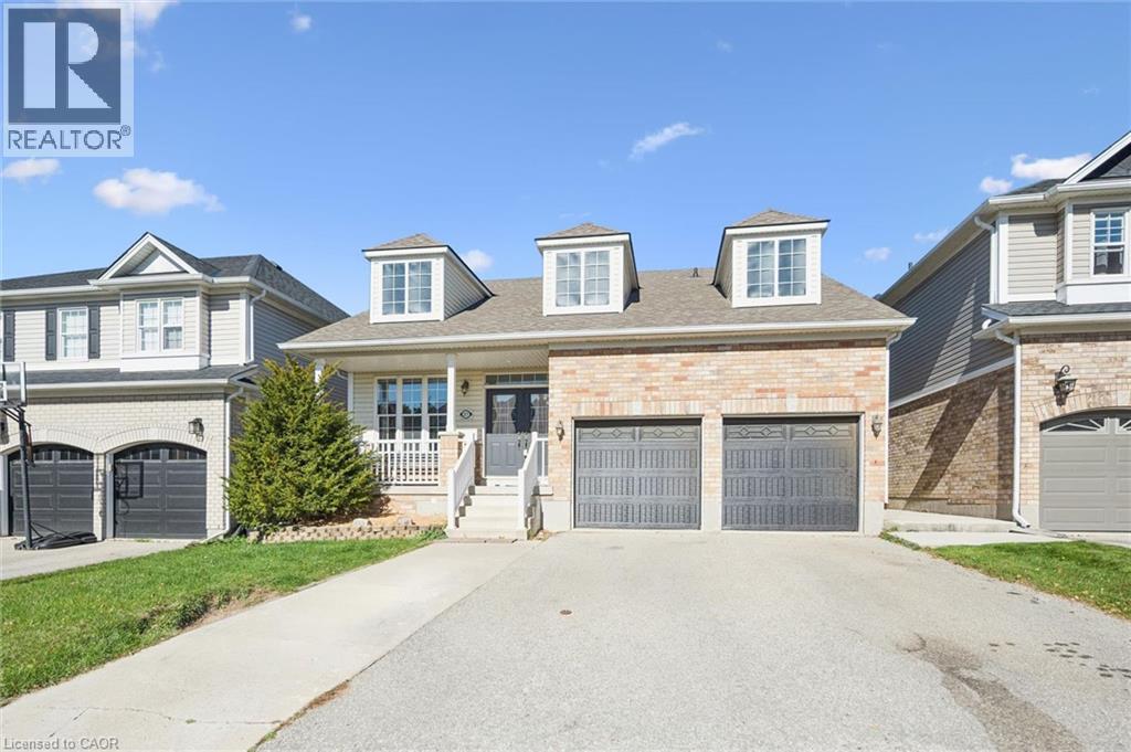 27 Triller Avenue Property Photo 3