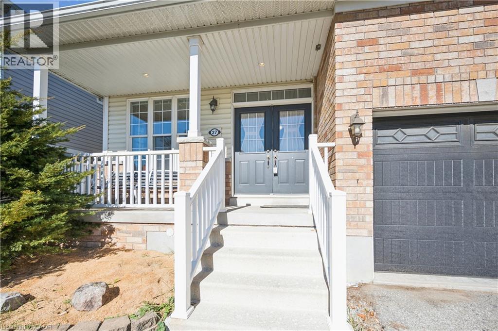 27 Triller Avenue Property Photo 6