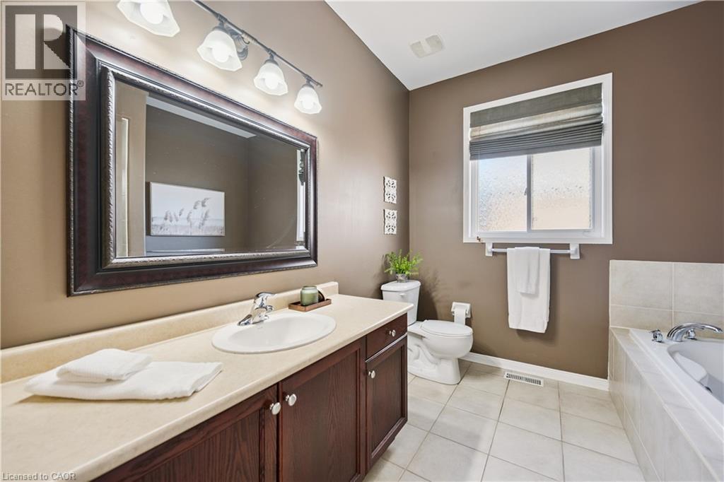 27 Triller Avenue Property Photo 22