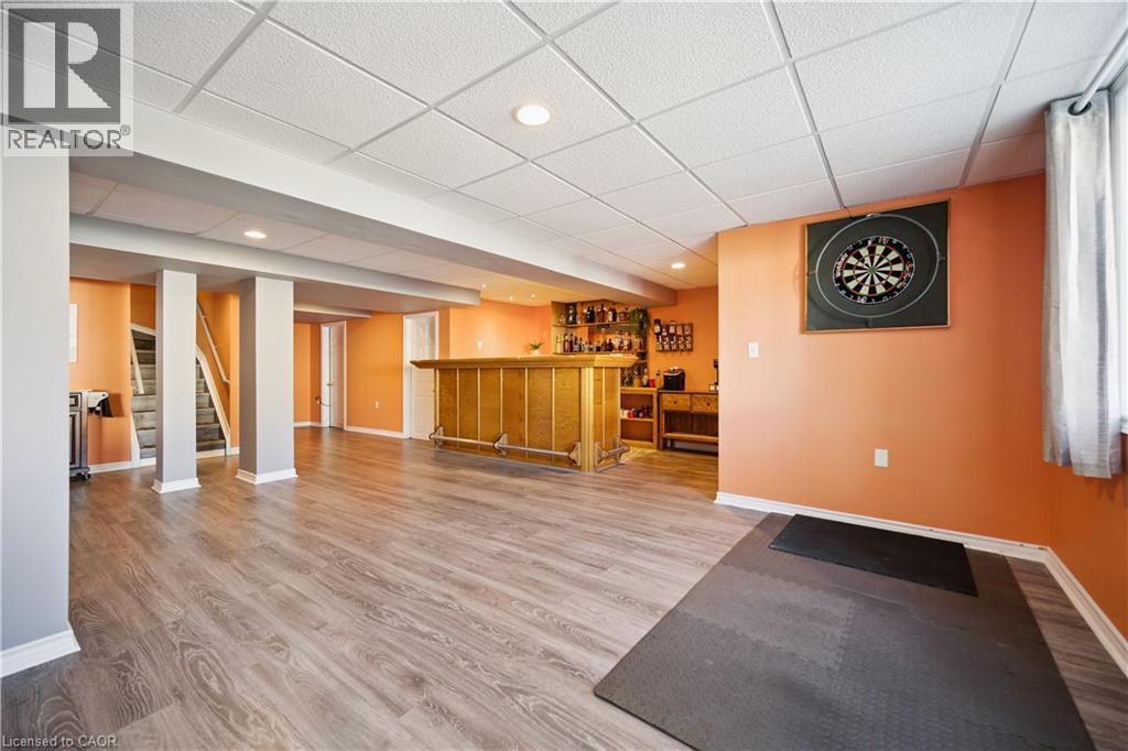 27 Triller Avenue Property Photo 26