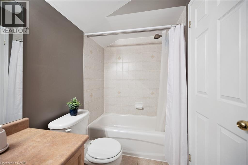 27 Triller Avenue Property Photo 34