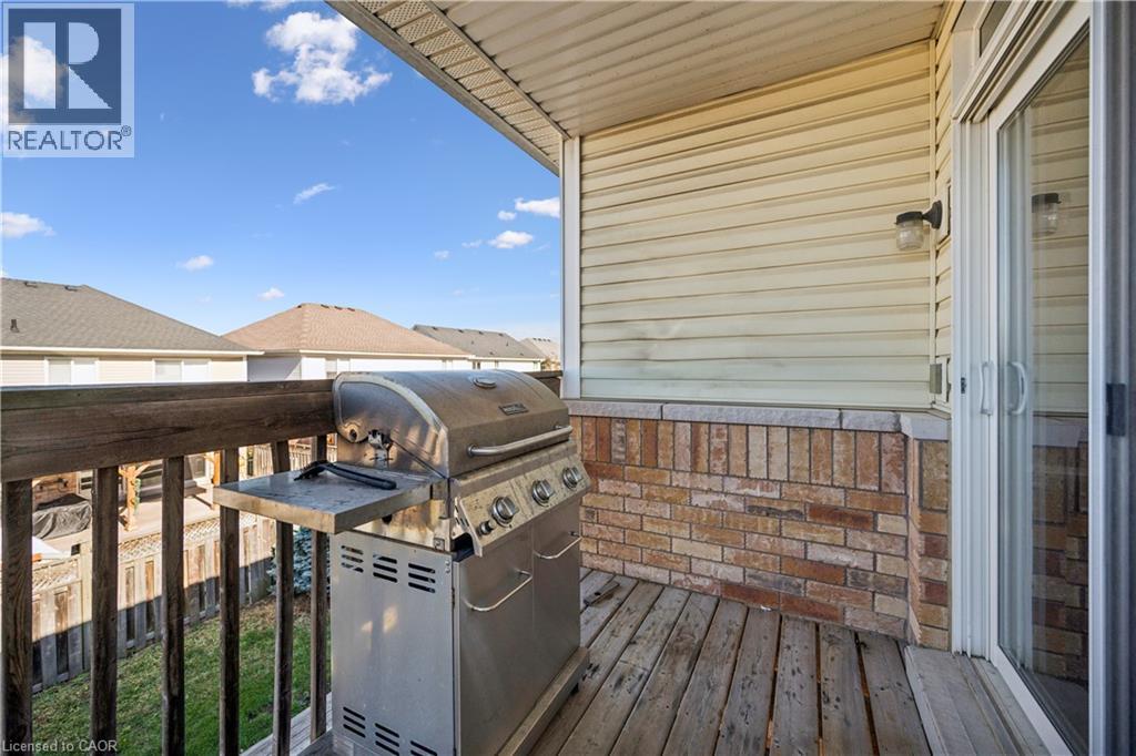 27 Triller Avenue Property Photo 37