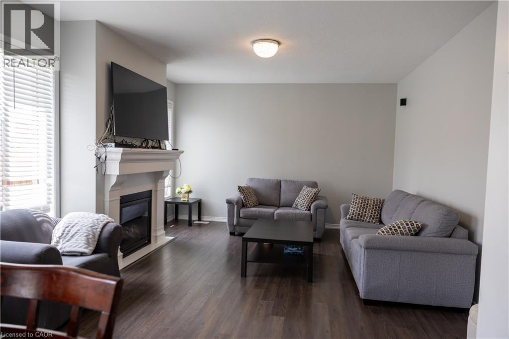 20 Gillespie Drive Property Photo 8
