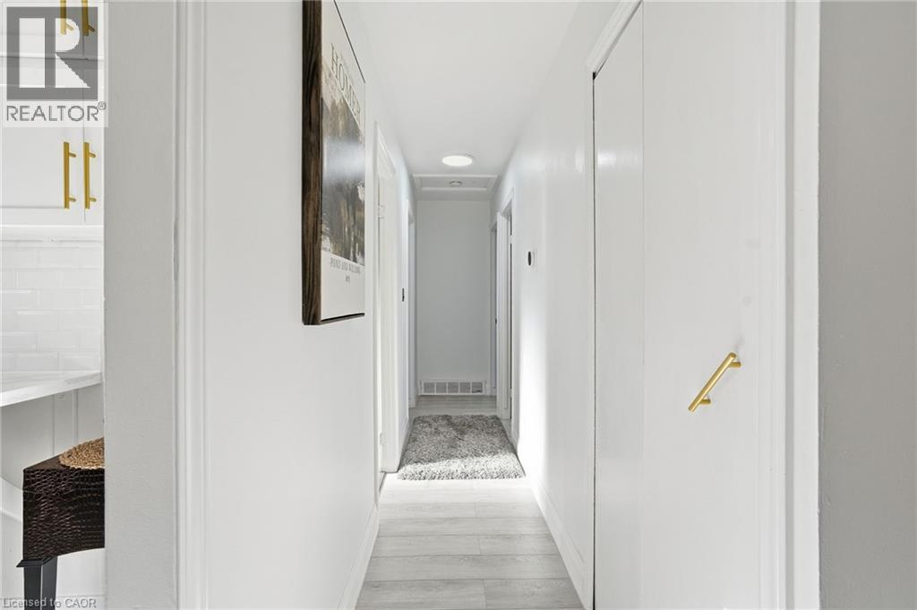 84 Elgar Avenue Property Photo 13