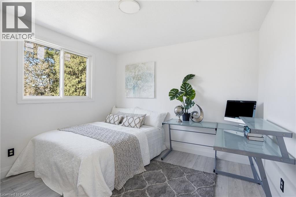 84 Elgar Avenue Property Photo 16