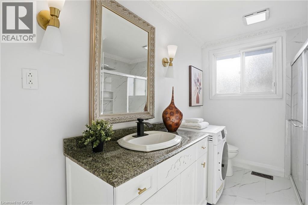 84 Elgar Avenue Property Photo 19