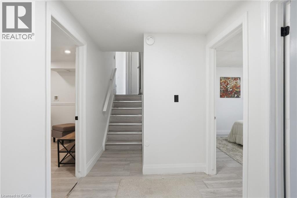 84 Elgar Avenue Property Photo 22