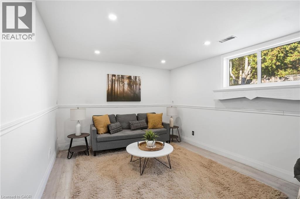 84 Elgar Avenue Property Photo 23