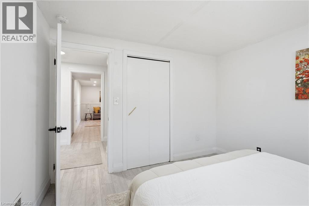 84 Elgar Avenue Property Photo 26