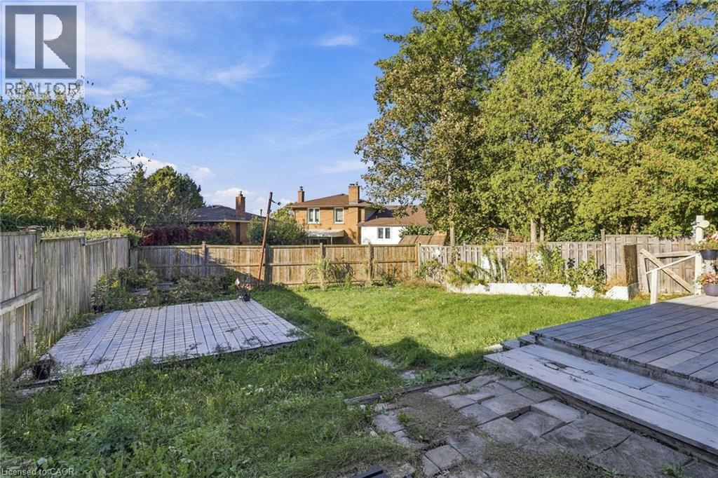 84 Elgar Avenue Property Photo 36