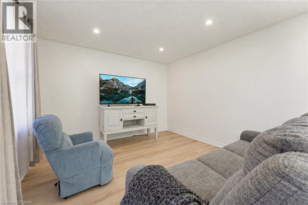 49 George Street Property Photo 4
