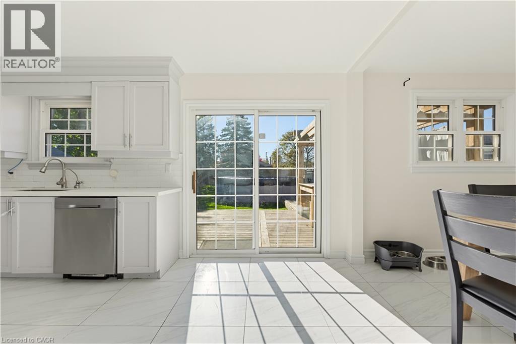 49 George Street Property Photo 9