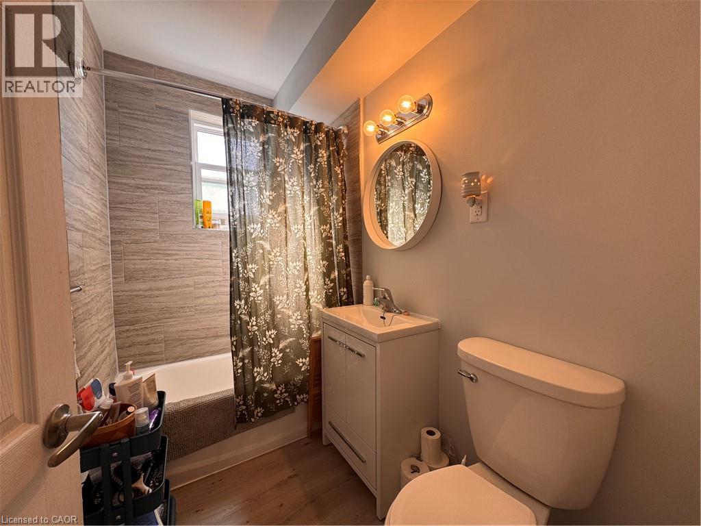 521 Park Street Unit# 1 Property Photo 6