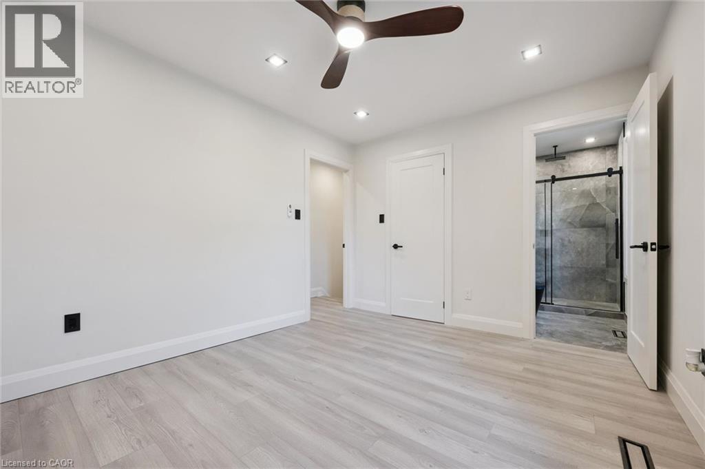 5475 Lakeshore Road Unit# 107 Property Photo 18