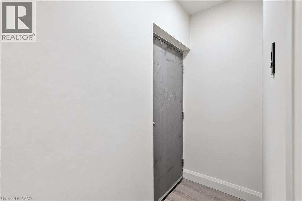 5475 Lakeshore Road Unit# 107 Property Photo 34