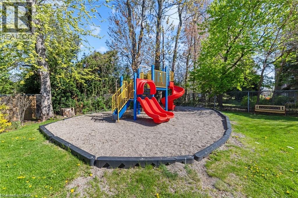 5475 Lakeshore Road Unit# 107 Property Photo 35