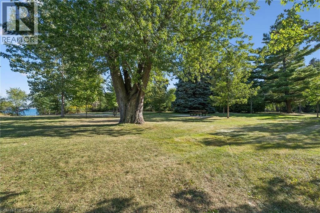 5475 Lakeshore Road Unit# 107 Property Photo 40