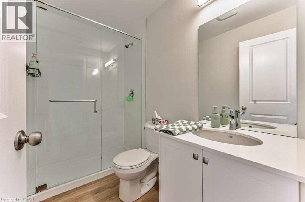 410 Northfield Drive Unit# B11 Property Photo 12