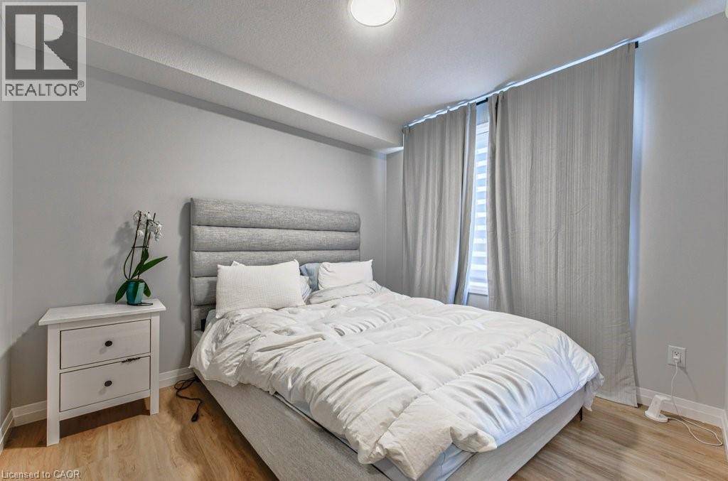410 Northfield Drive Unit# B11 Property Photo 17
