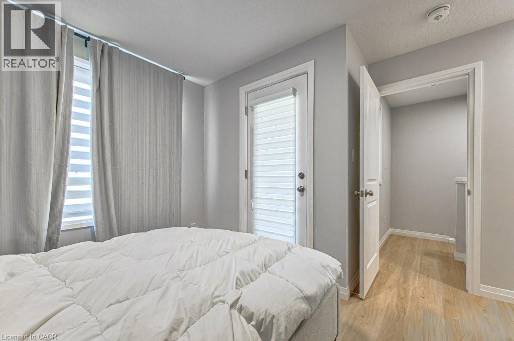 410 Northfield Drive Unit# B11 Property Photo 18