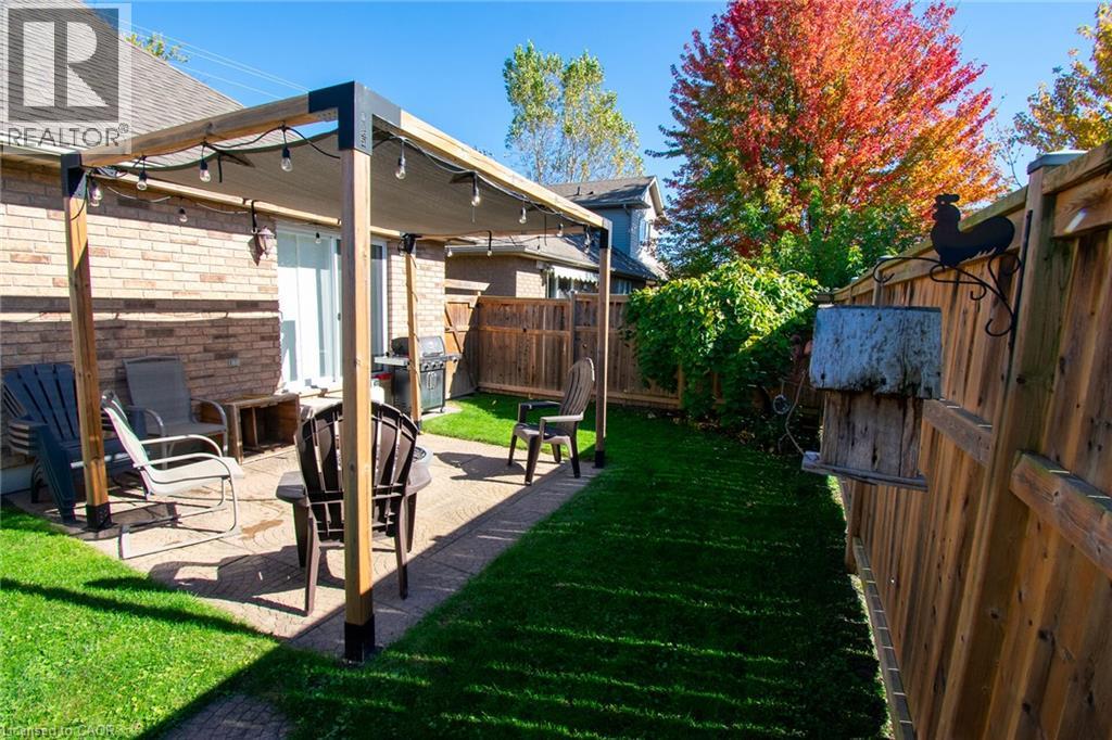 124 Forest Street E Property Photo 26