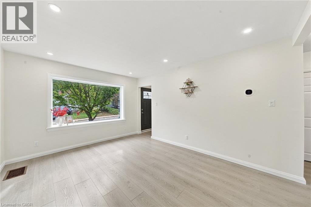 294 East 28th Street Property Photo 2