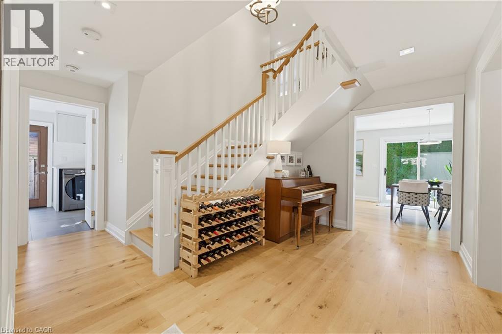 212 Stadacona Avenue Property Photo 5