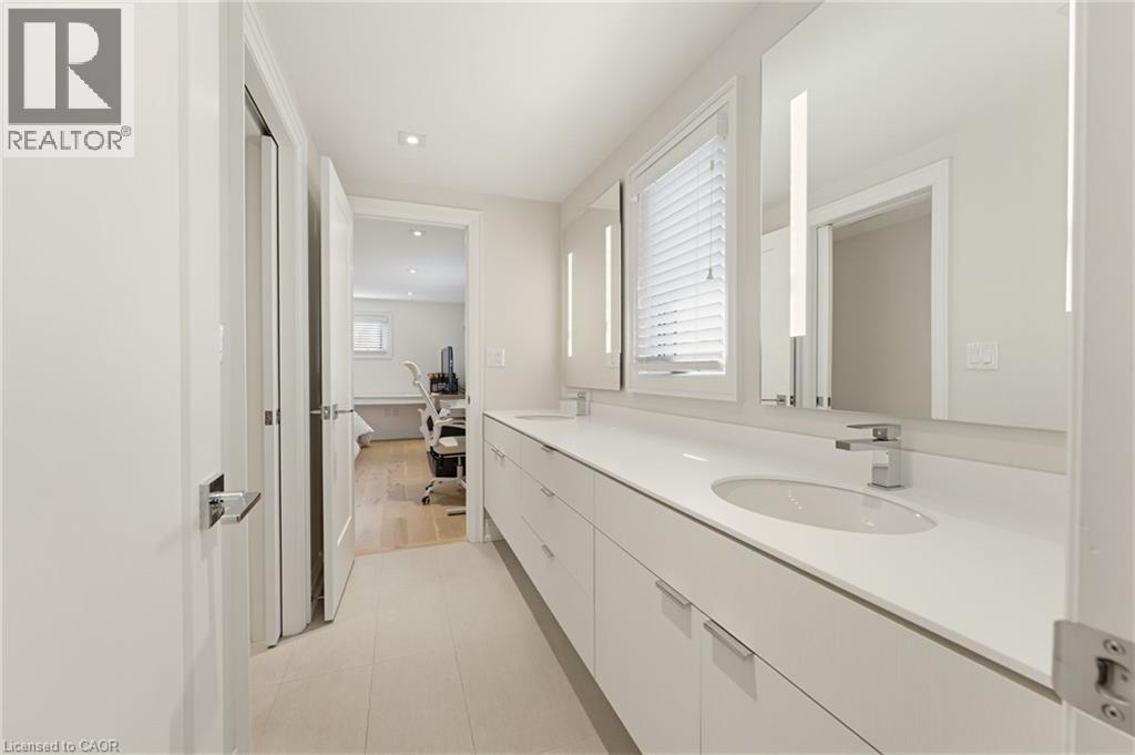 212 Stadacona Avenue Property Photo 23
