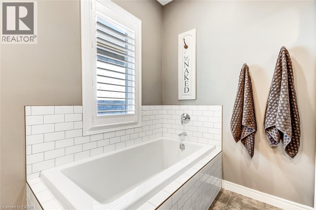 30 Whiting Drive Property Photo 18