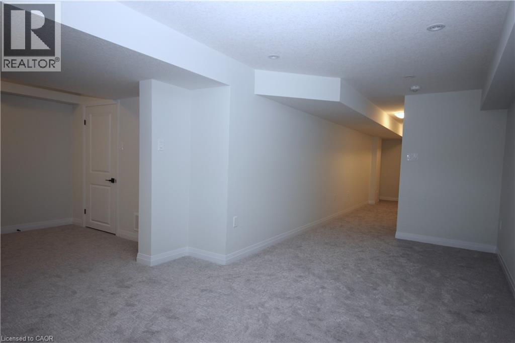 1 Dresser Lane Property Photo 20