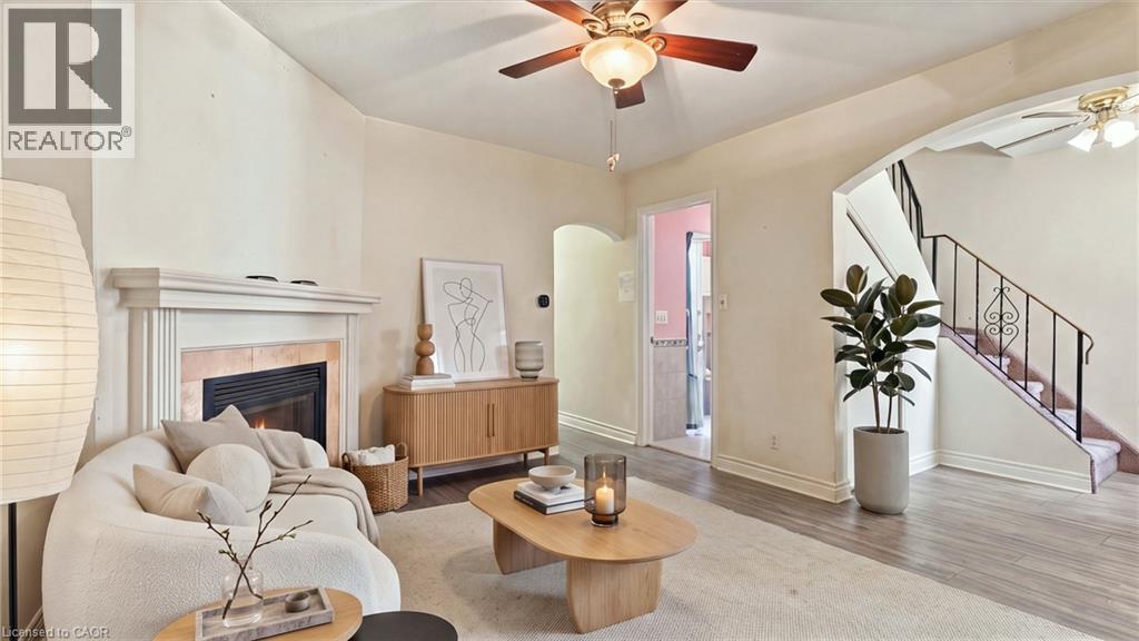 25 Hope Avenue Property Photo 11