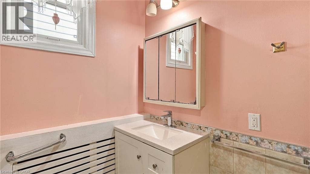 25 Hope Avenue Property Photo 16