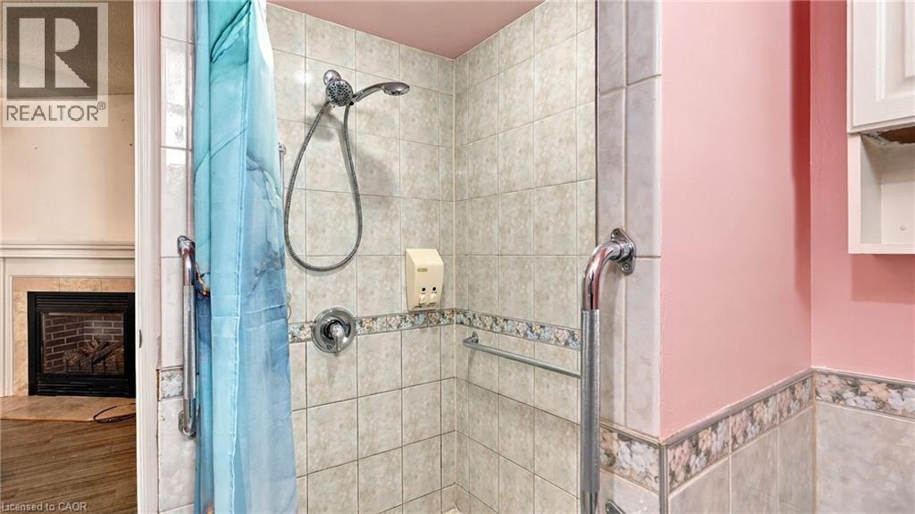 25 Hope Avenue Property Photo 17