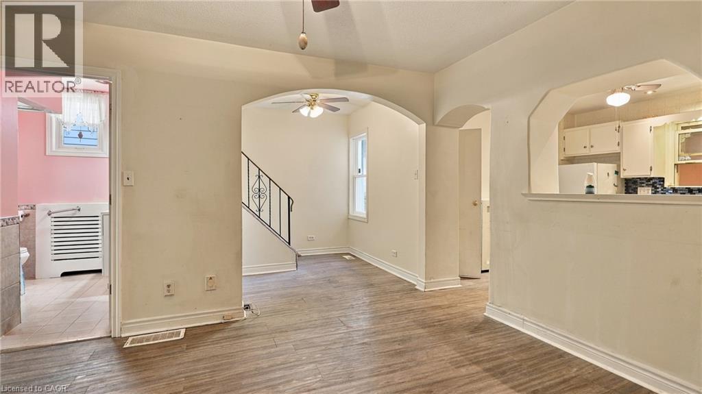 25 Hope Avenue Property Photo 18