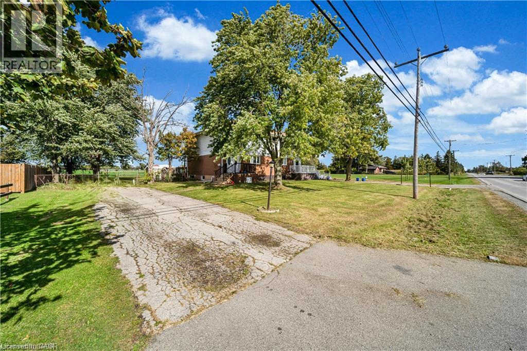 2288 Binbrook Road Property Photo 4
