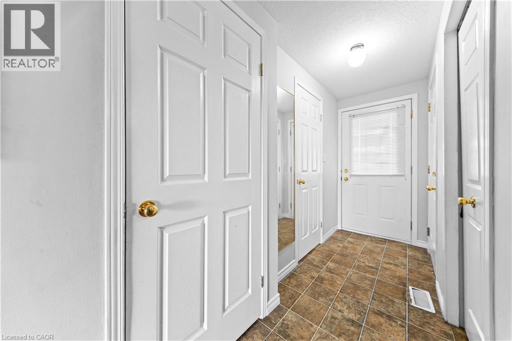 245 Red Clover Court Property Photo 5