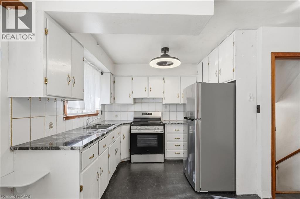1181 Highway No. 8 Property Photo 8