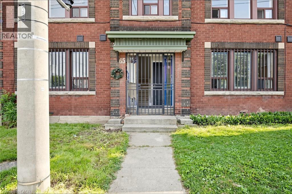 71 SANFORD Avenue S Unit# Unit 11 Property Photo 1